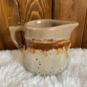 70s Pottery Creamer-Tundra-8-402- Canada